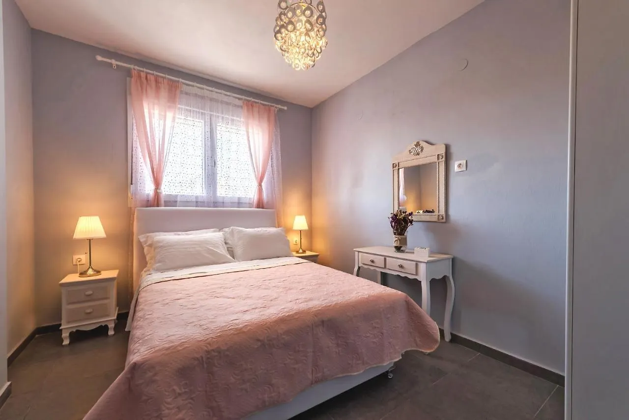 Kes Apartments Ajos Nikolaos